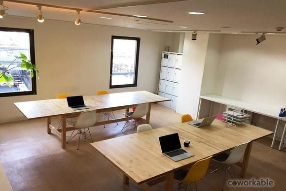 Kowakura - Coworking Space & Shared Office Space in Nishinomiya City