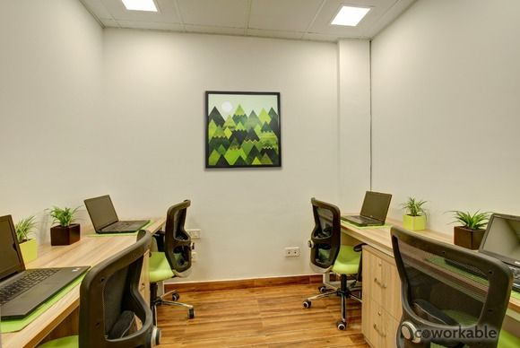Shared Office Space / Coworking Space in Iyyattil Junction, Near Maharaja\'s Metro Station